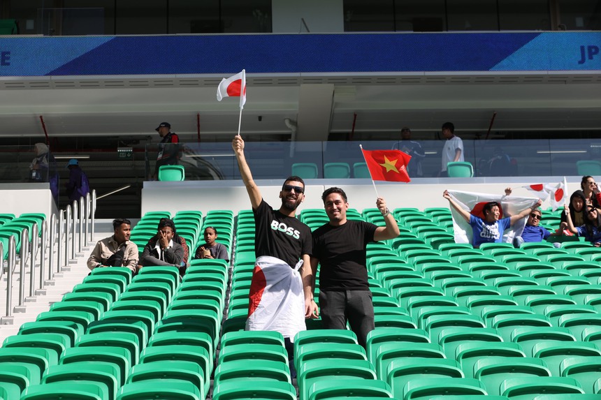 VTV5 VTV6 trực tiếp bóng đá Việt Nam vs Nhật Bản (0-0): Quang Hải không đá chính (H1) - Ảnh 6. VTV5 VTV6 trực tiếp bóng đá Việt Nam vs Nhật Bản (0-0): Quang Hải không đá chính (H1) - Ảnh 6.