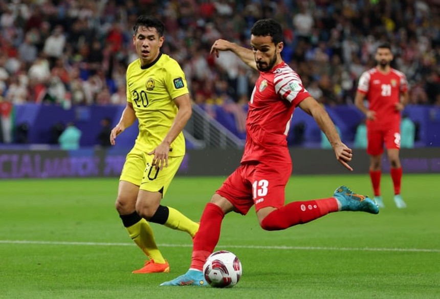 Hàng thủ lóng ngóng, ĐT Malaysia thua đậm ngày ra quân Asian Cup 2023 - Ảnh 2.