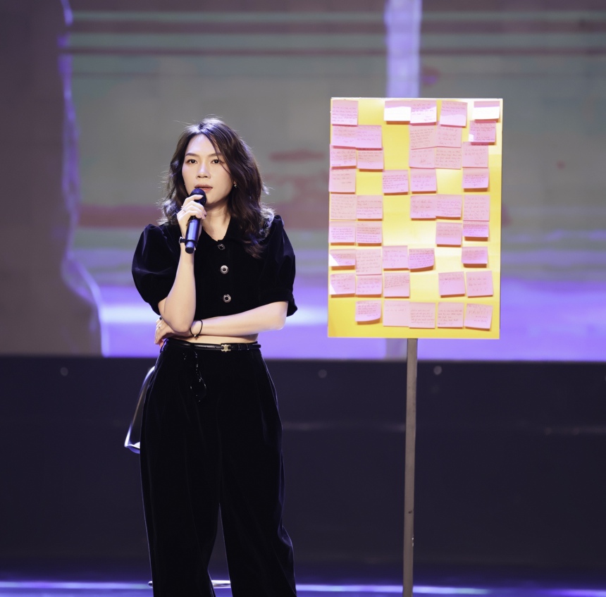 Mỹ Tâm nhảy trend TikTok siêu dễ thương trong buổi fan meeting mừng sinh nhật sớm - Ảnh 1.