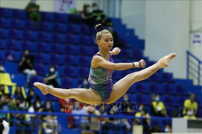 Hot girl thể dục dụng cụ Phạm Như Phương gây sốc với quyết định giải nghệ ở tuổi 20, HLV mắc sai lầm đáng trách - Ảnh 4.