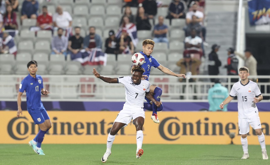 VTV5 TRỰC TIẾP bóng đá Thái Lan vs Kyrgyzstan (1-0): Supachai mở tỷ số - Ảnh 9.
