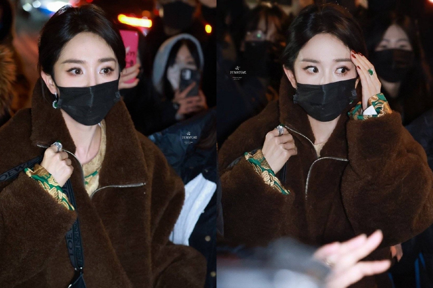 Bị fan cuồng đụng chạm, Dương Mịch được khen ngợi nhờ EQ cao - Ảnh 2. Bị fan cuồng đụng chạm, Dương Mịch được khen ngợi nhờ EQ cao - Ảnh 2.