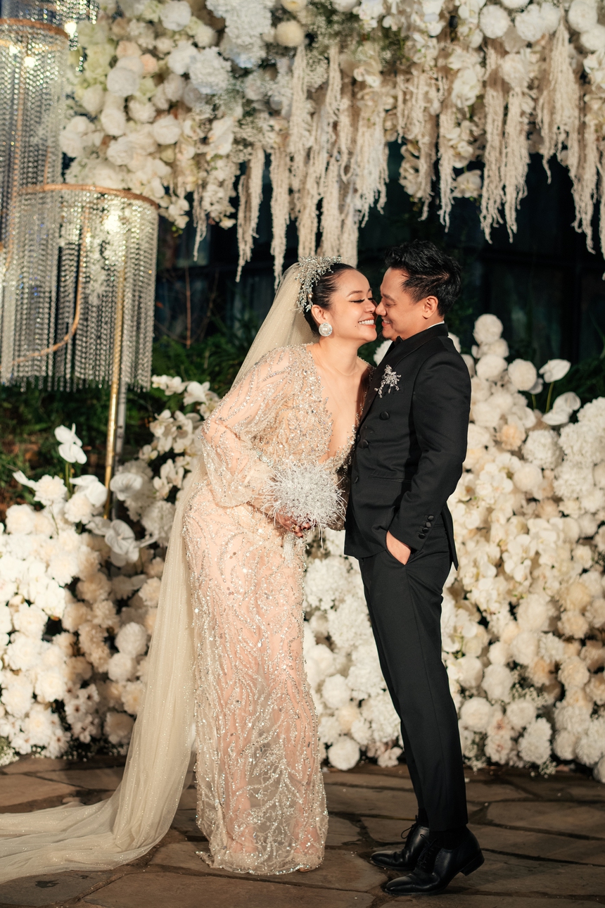 Nguyễn Đức Cường nhiều cảm xúc trong sáng tác tặng vợ mới cưới Vũ Hạnh Nguyên - Ảnh 6.