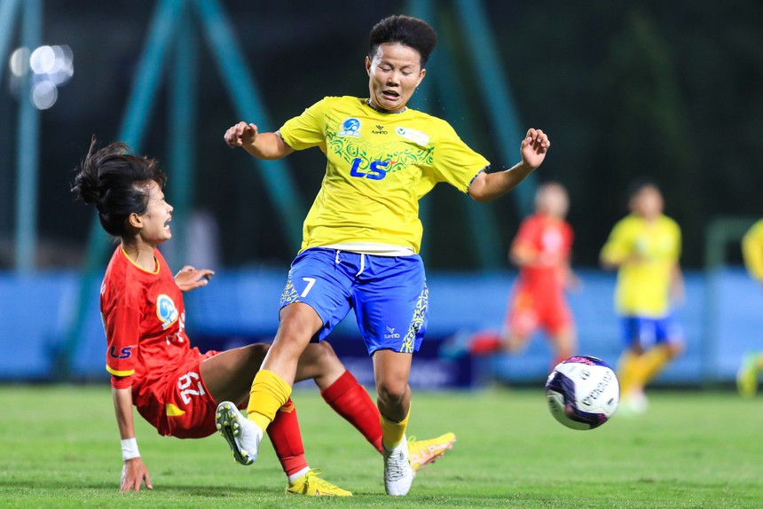 CLB nữ TP.HCM nguy cơ mất hơn nửa đội hình vì hết hợp đồng - Ảnh 1. CLB nữ TP.HCM nguy cơ mất hơn nửa đội hình vì hết hợp đồng - Ảnh 1.