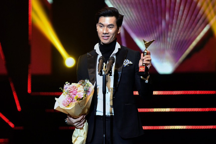 Nhan Phúc Vinh, Kiều Anh thắng giải 'Nam - nữ diễn viên ấn tượng' tại VTV Awards2023 - Ảnh 2.