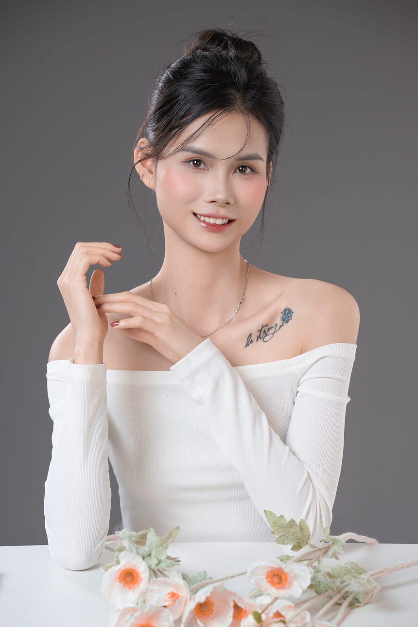 Lộ diện ngọc nữ 10X cao gần 1m90, chắn bóng tuyệt vời, là tương lai của bóng chuyền nữ Việt Nam - Ảnh 3.