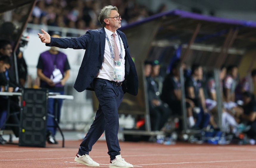 Tiêu điểm: Khi ông Troussier quyết giấu bài - Ảnh 1.