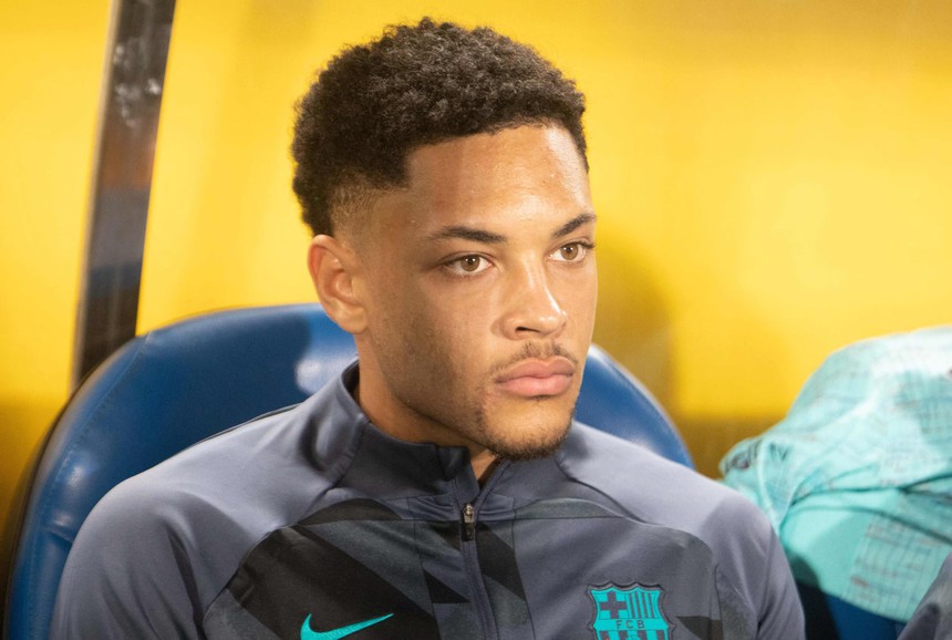 Vitor Roque: Tương lai của ghế dự bị? - Ảnh 1.