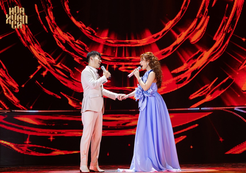 Đại nhạc hội "Hoa xuân ca 2024" hướng về quê hương, gia đình ngày Tết - Ảnh 2.