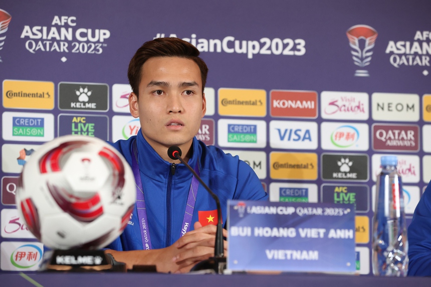 HLV Troussier: ‘Tôi sẽ chiến đấu vì công việc của mình’ - Ảnh 3.