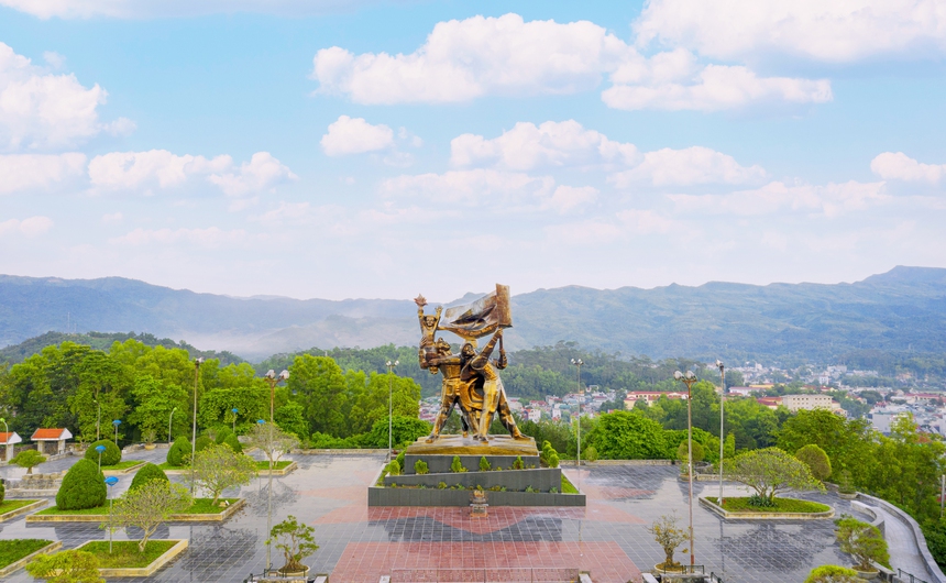 Điện Biên hứa hẹn là điểm đến thân thiện, hấp dẫn, ấn tượng trong năm 2024 - Ảnh 14.