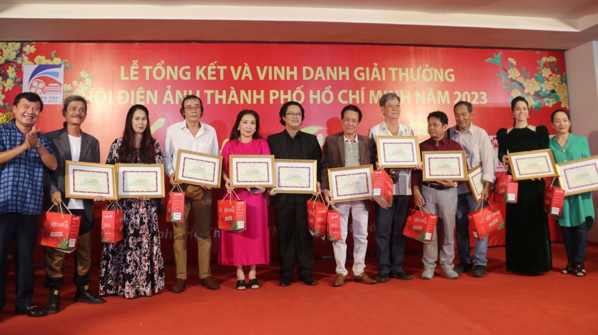 Vinh danh các tác phẩm điện ảnh, truyền hình xuất sắc của Thành phố Hồ Chí Minh - Ảnh 6.