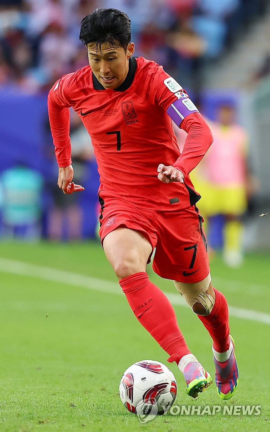 Tin nóng thể thao tối 26/1: Tuyển Thái Lan lập kỳ tích ở Asian Cup 2023 - Ảnh 4.