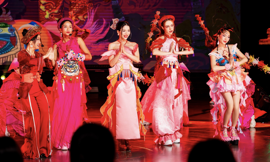 ‘Chị đẹp đạp gió rẽ sóng’ tập 14: Đối đầu căng thẳng, team Trang Pháp chiếm ưu thế - Ảnh 7. ‘Chị đẹp đạp gió rẽ sóng’ tập 14: Đối đầu căng thẳng, team Trang Pháp chiếm ưu thế - Ảnh 7.