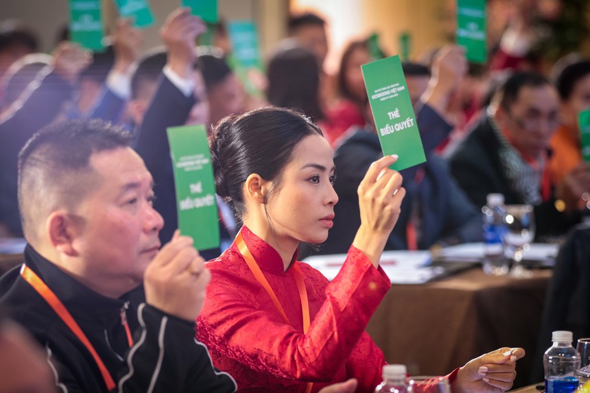 TS Vũ Đức Thịnh làm Chủ tịch Liên đoàn Kickboxing Việt Nam nhiệm kỳ I - Ảnh 1.