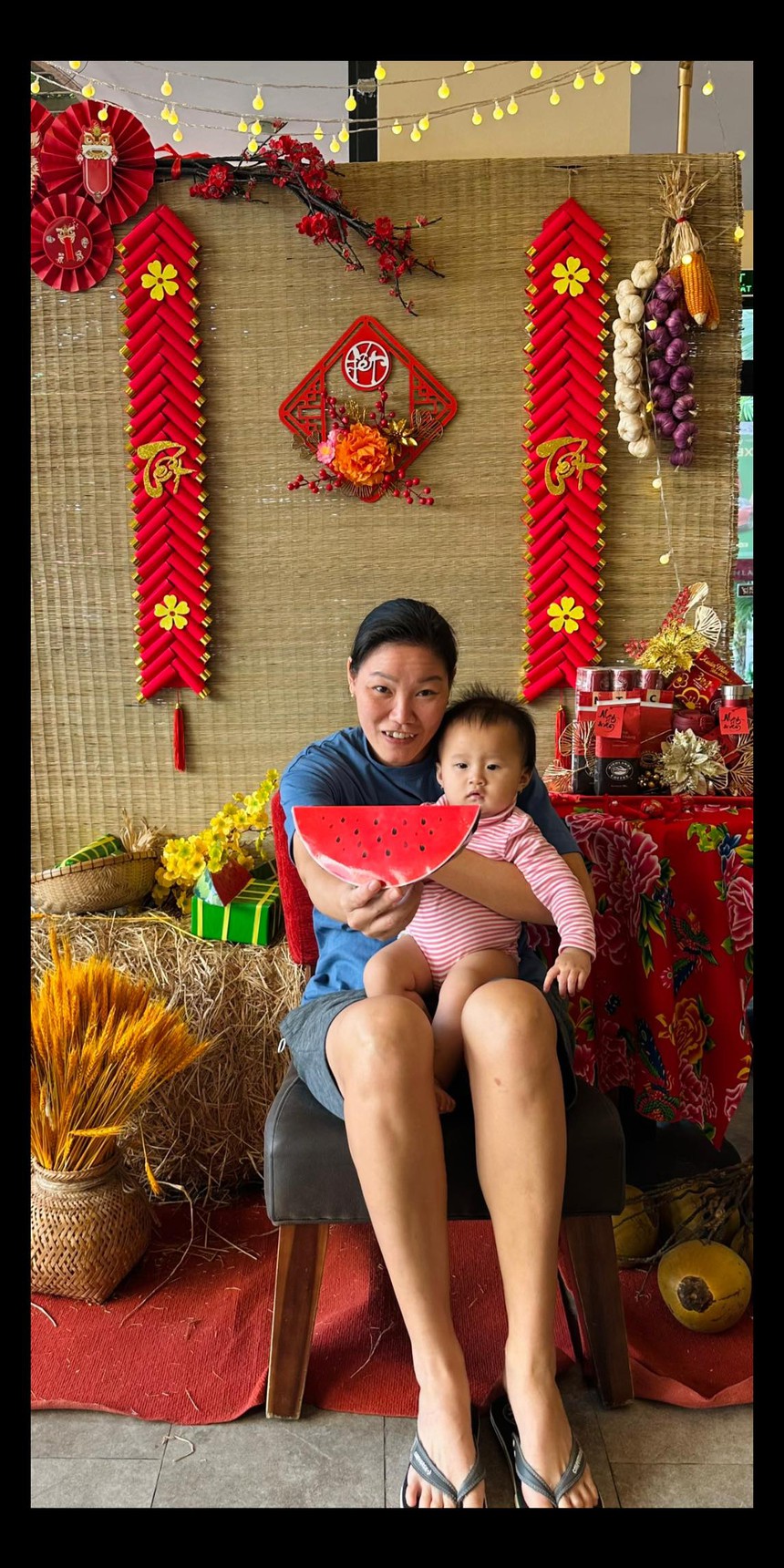 3 ngôi sao bóng chuyền nữ Việt Nam ‘lên chức’ vào thời điểm đặc biệt, hạnh phúc quá đỗi ngọt ngào - Ảnh 2. 3 ngôi sao bóng chuyền nữ Việt Nam ‘lên chức’ vào thời điểm đặc biệt, hạnh phúc quá đỗi ngọt ngào - Ảnh 2.