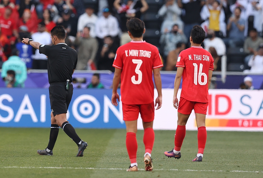 Bình luận: VAR từ trong ý thức - Ảnh 1. Bình luận: VAR từ trong ý thức - Ảnh 1.