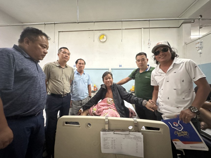 Sự việc - Ý kiến: "Tiếu" với đời, đời khóc cho mình - Ảnh 1. Sự việc - Ý kiến: "Tiếu" với đời, đời khóc cho mình - Ảnh 1.