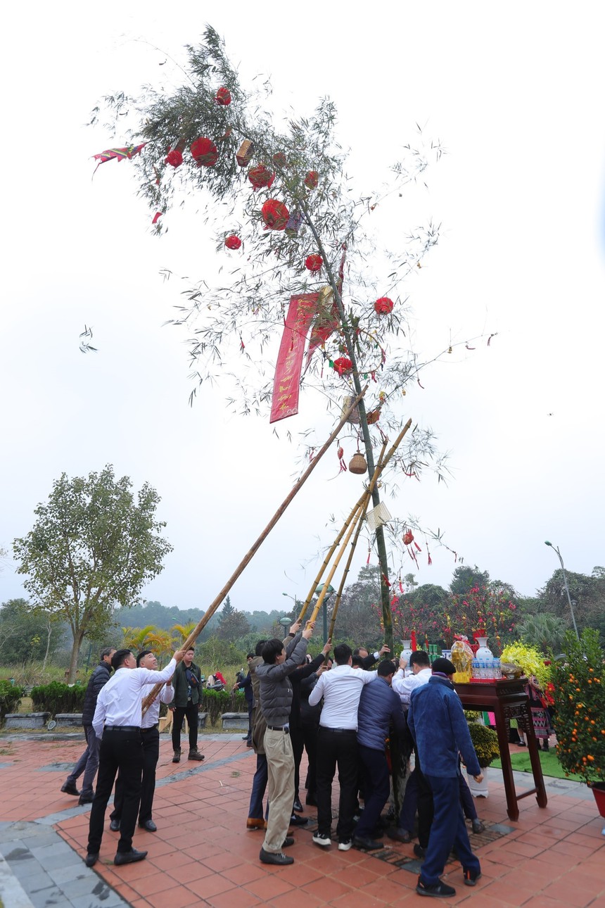 Chương trình 'Bánh chưng xanh - Tết vì người nghèo' tại Hà Nội - Ảnh 1. Chương trình 'Bánh chưng xanh - Tết vì người nghèo' tại Hà Nội - Ảnh 1.