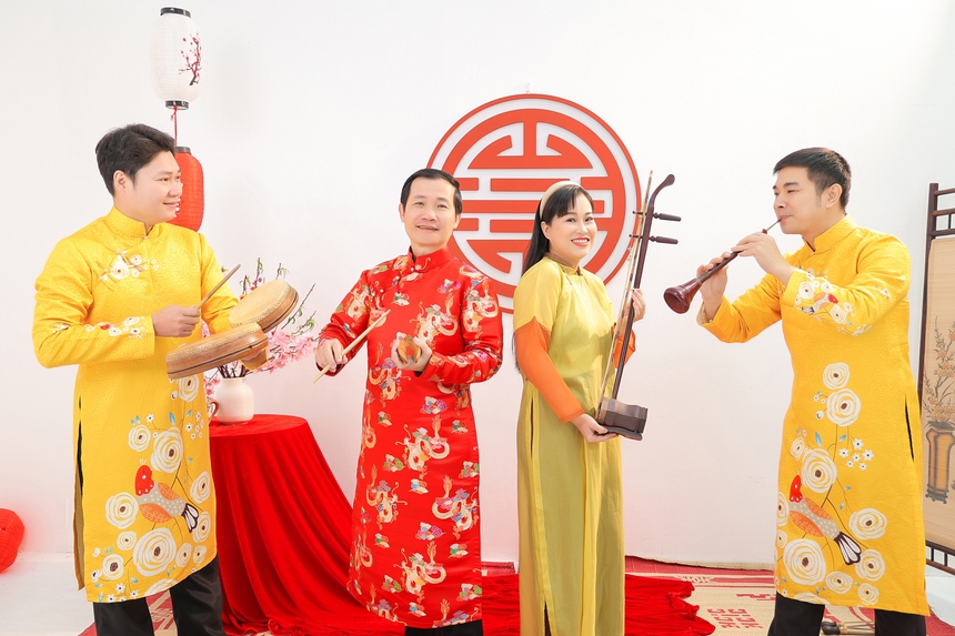 Xẩm Hà Thành mang nhạc cung đình vào MV xẩm 'Tết Việt' - Ảnh 1.
