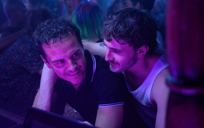 'All of Us Strangers' - bức họa về tình yêu và nỗi đau - Ảnh 6. 'All of Us Strangers' - bức họa về tình yêu và nỗi đau - Ảnh 6.