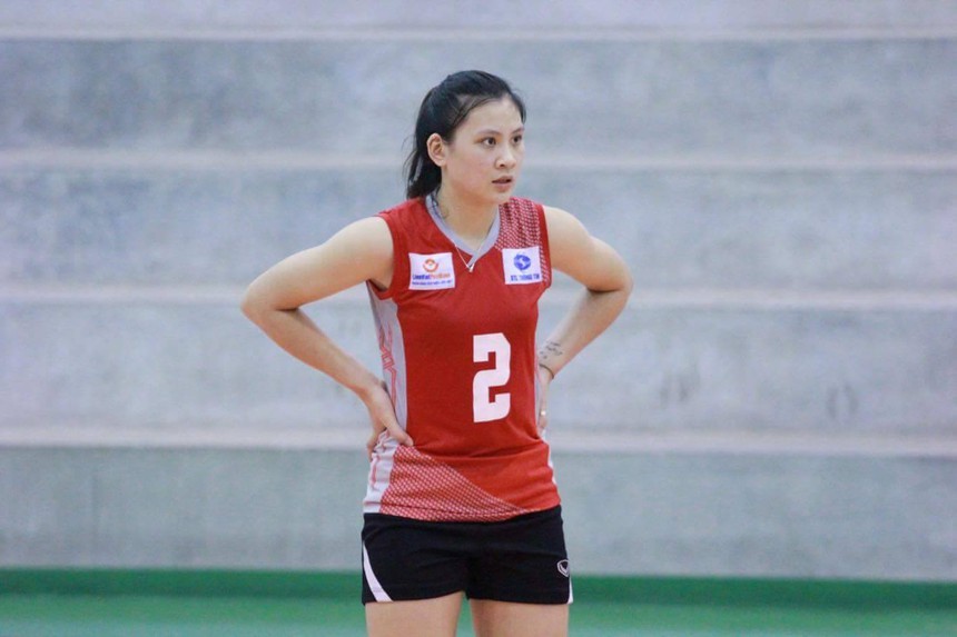 Âu Hồng Nhung trở lại thi đấu ở vòng 2 giải VĐQG 2023 cho BTL Thông Tin sau hơn 1 năm nghỉ thi đấu để chăm lo cho cuộc sống gia đình Âu Hồng Nhung trở lại thi đấu ở vòng 2 giải VĐQG 2023 cho BTL Thông Tin sau hơn 1 năm nghỉ thi đấu để chăm lo cho cuộc sống gia đình