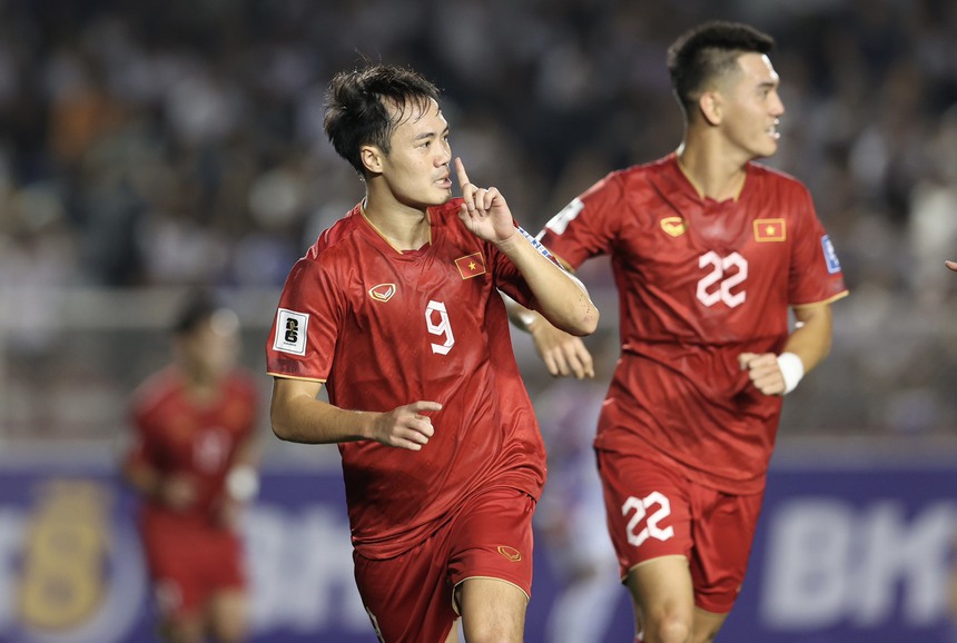 Lộ diện 3 'súng thần công' chủ lực của ĐT Việt Nam tại Asian Cup 2023 - Ảnh 3.