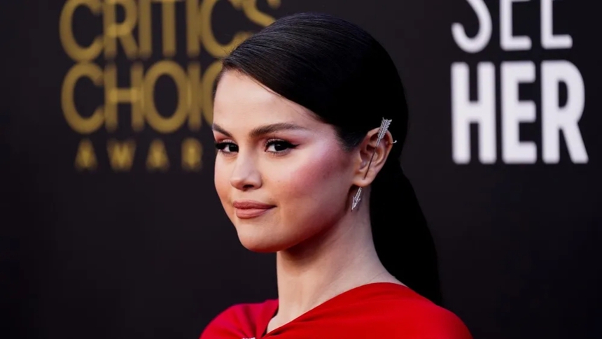 Selena Gomez hé lộ album tiếp theo có thể là cuối cùng - Ảnh 1.