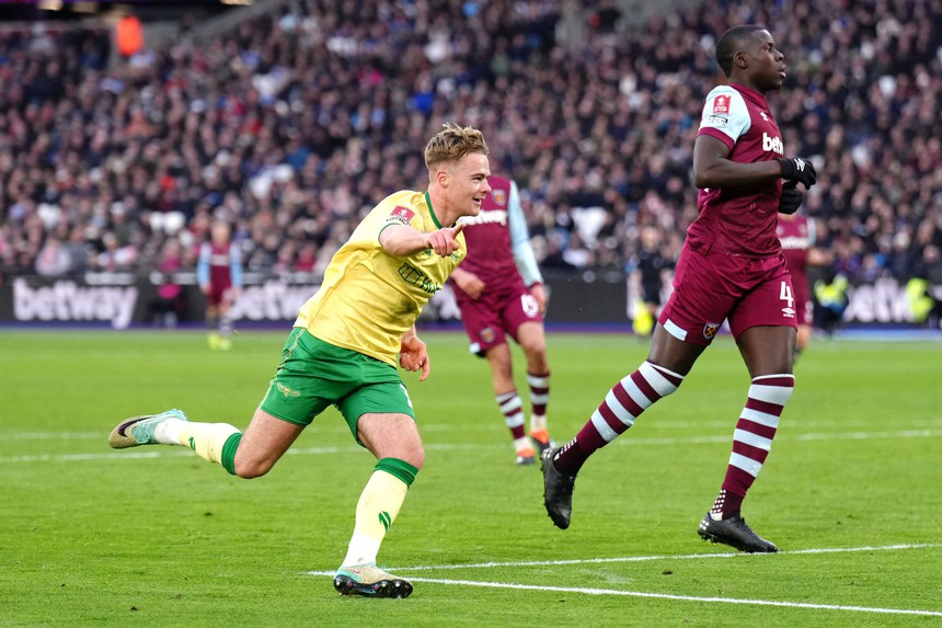 Man City đại thắng trong ngày West Ham gây thất vọng trước đối thủ hạng dưới - Ảnh 3. Man City đại thắng trong ngày West Ham gây thất vọng trước đối thủ hạng dưới - Ảnh 3.