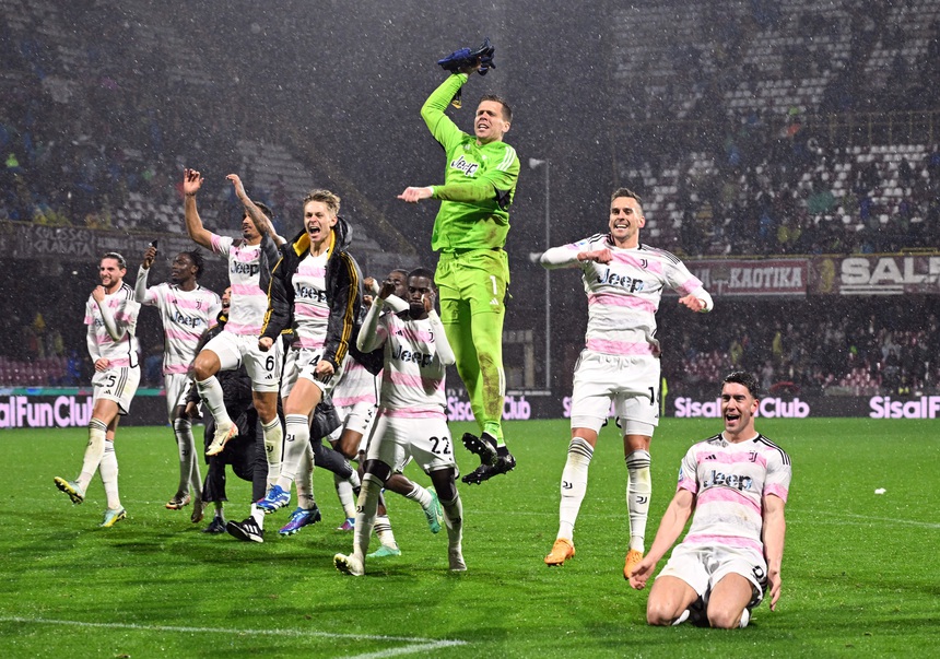 Cuộc đua Scudetto: Juventus chờ đợi cuộc lật đổ - Ảnh 1.