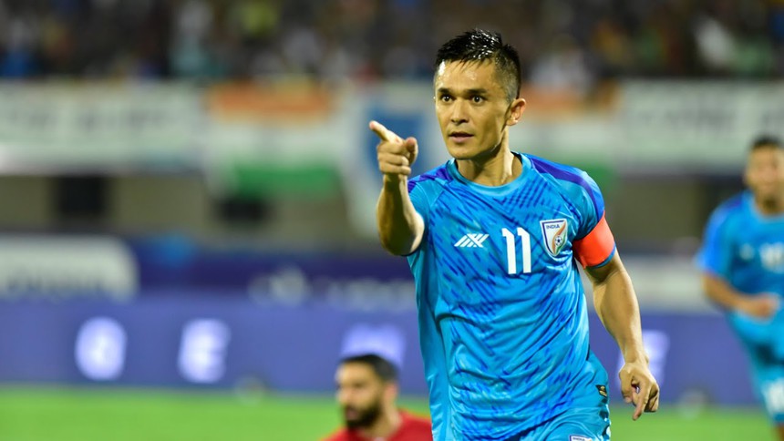 Sunil Chhetri sẽ “chung mâm” với Messi, Ronaldo? - Ảnh 1.