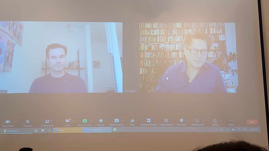 'Những tấm bưu thiếp Việt Nam' từ một nhà thơ Đức - Ảnh 4. 'Những tấm bưu thiếp Việt Nam' từ một nhà thơ Đức - Ảnh 4.