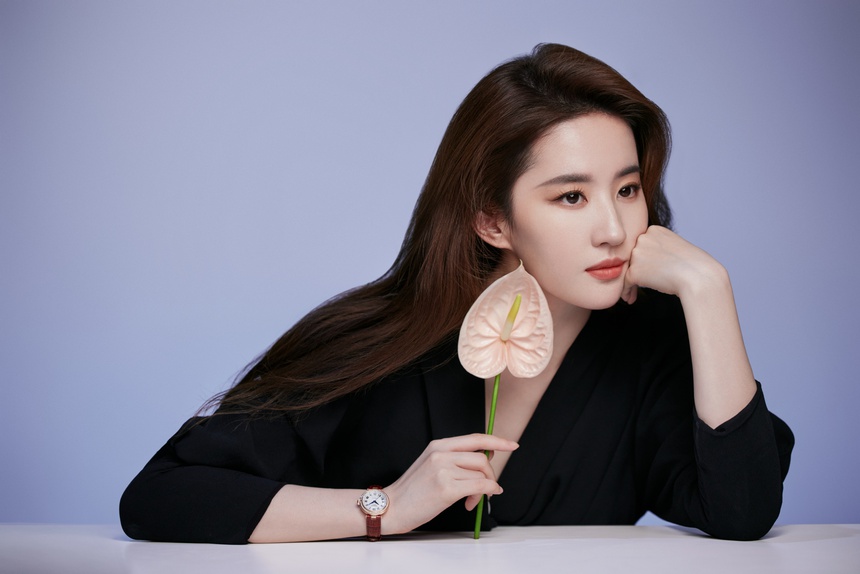 Lưu Diệc Phi gây sốc với ngoại hình tăng cân đến khó tin - Ảnh 1. Lưu Diệc Phi gây sốc với ngoại hình tăng cân đến khó tin - Ảnh 1.