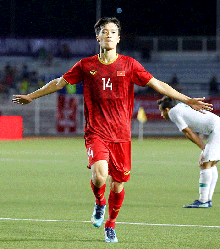 Thế khó xử của bóng đá Việt - Ảnh 1. Thế khó xử của bóng đá Việt - Ảnh 1.