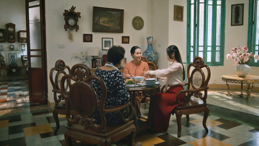 Series phim mới của Đài Hà Nội "chạm" đến trái tim khán giả - Ảnh 12. Series phim mới của Đài Hà Nội "chạm" đến trái tim khán giả - Ảnh 12.