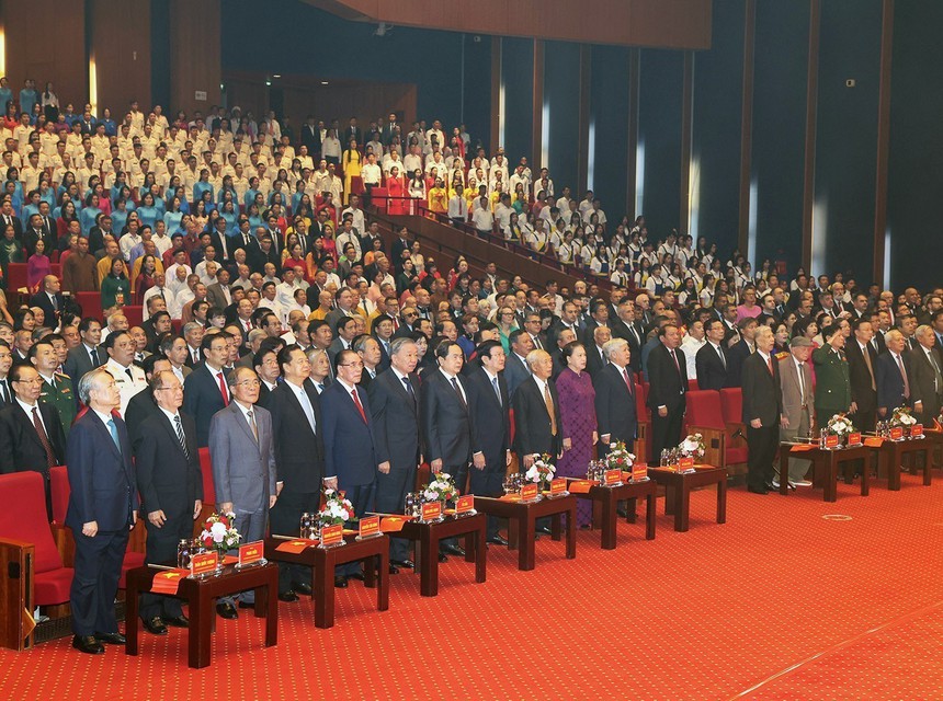 Lễ kỷ niệm 70 năm Ngày Giải phóng Thủ đô - Ảnh 1.