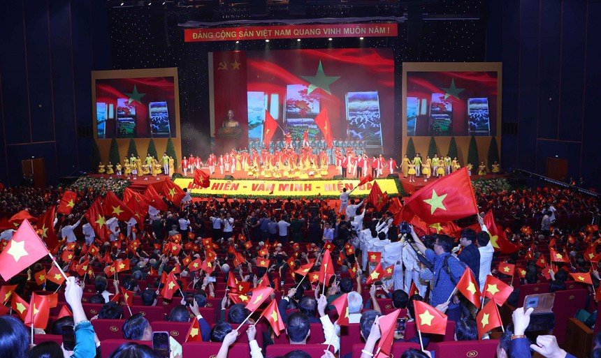 Tổ chức trọng thể Lễ kỷ niệm 70 năm Ngày Giải phóng Thủ đô (10/10/1954 - 10/10/2024) - Ảnh 7.