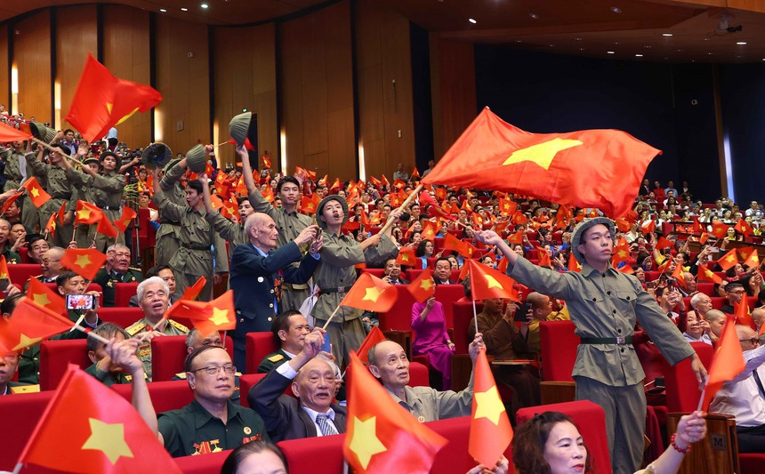 Diễn văn của Tổng Bí thư, Chủ tịch nước Tô Lâm tại Lễ kỷ niệm 70 năm Ngày Giải phóng Thủ đô (10/10/1954 - 10/10/2024) - Ảnh 3.