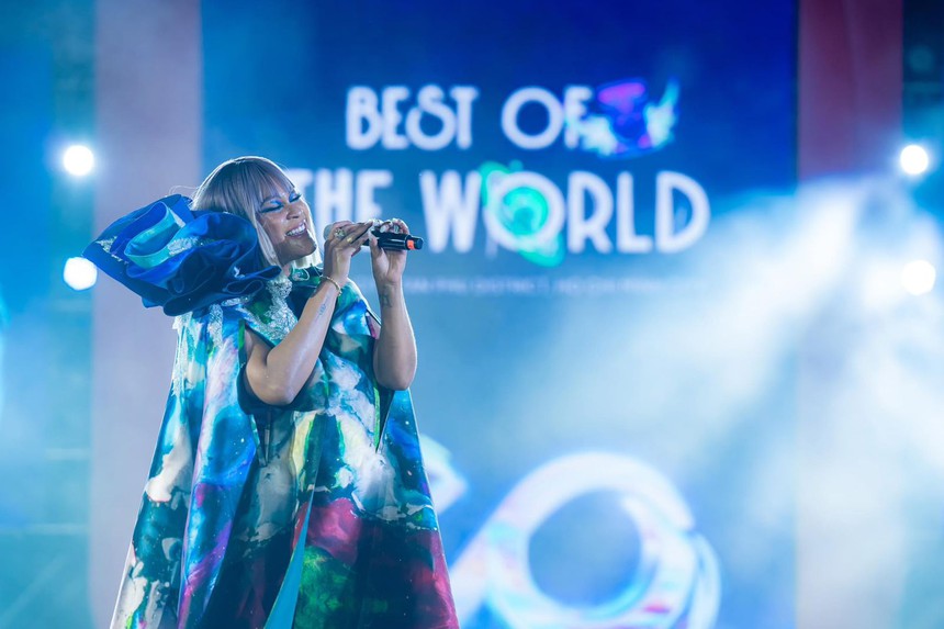 Shontelle ra mắt MV về hành trình "Ươm mầm tri thức" cho trẻ em nghèo - Ảnh 1.