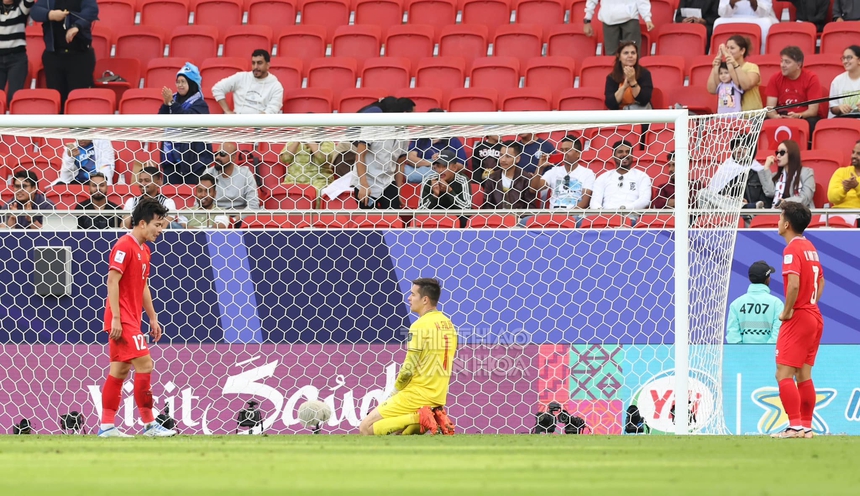 Filip Nguyễn cán mốc 20 bàn thua ở ĐT Việt Nam, vẫn chưa được hưởng niềm vui chiến thắng - Ảnh 1.