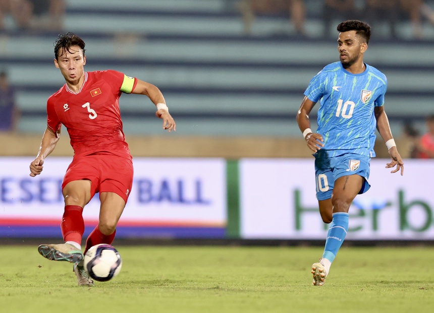 Quế Ngọc Hải sút hỏng 11m, ĐT Việt Nam đánh rơi chiến thắng trước Ấn Độ - Ảnh 4. Quế Ngọc Hải sút hỏng 11m, ĐT Việt Nam đánh rơi chiến thắng trước Ấn Độ - Ảnh 4.