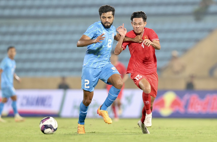 Quế Ngọc Hải sút hỏng 11m, ĐT Việt Nam đánh rơi chiến thắng trước Ấn Độ - Ảnh 7. Quế Ngọc Hải sút hỏng 11m, ĐT Việt Nam đánh rơi chiến thắng trước Ấn Độ - Ảnh 7.