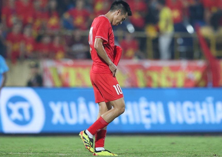 Tiêu điểm: Bài học của Văn Quyết - Ảnh 1.