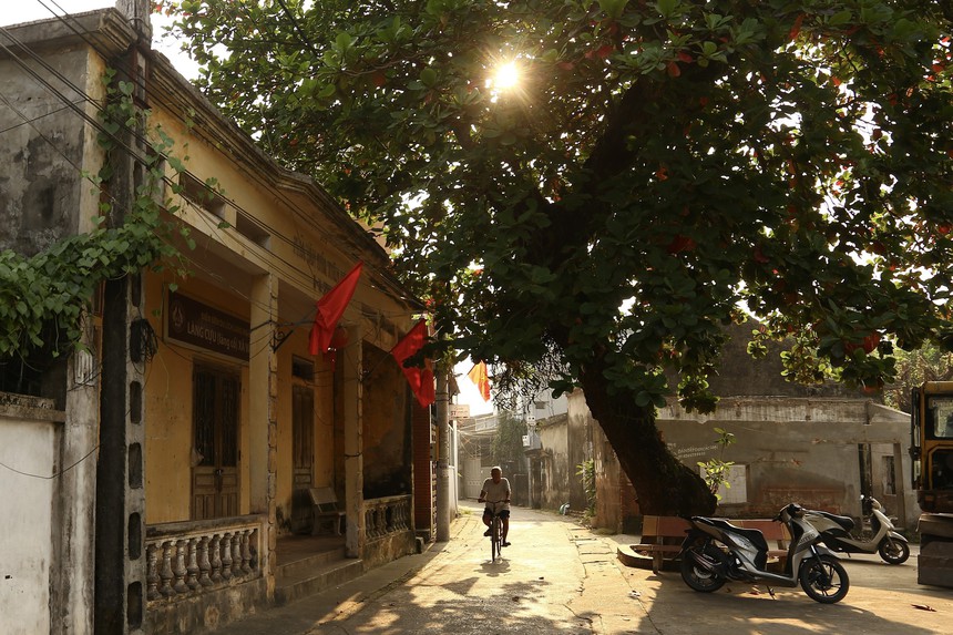 Làng Cựu - Nơi lưu giữ những giá trị văn hóa, kiến trúc xưa cũ của đất Hà thành - Ảnh 13.