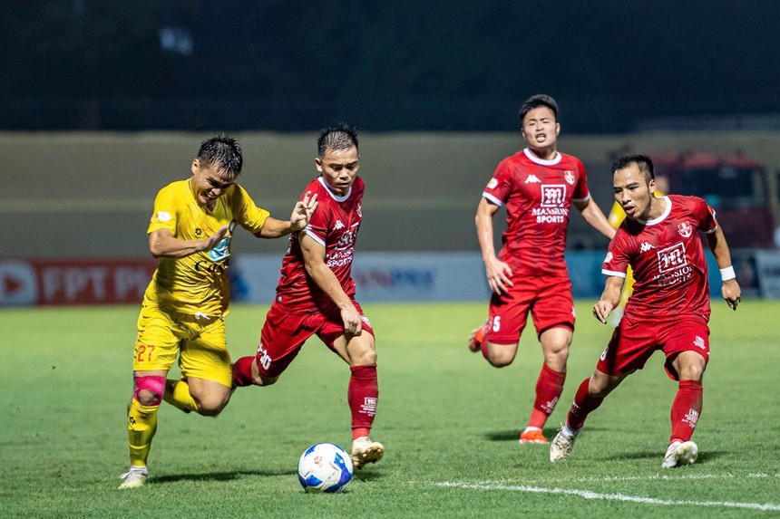 Nhận định bóng đá V-League hôm nay 4/10: Bình Dương vs TPHCM, Bình Định vs Thanh Hoá - Ảnh 1. Nhận định bóng đá V-League hôm nay 4/10: Bình Dương vs TPHCM, Bình Định vs Thanh Hoá - Ảnh 1.