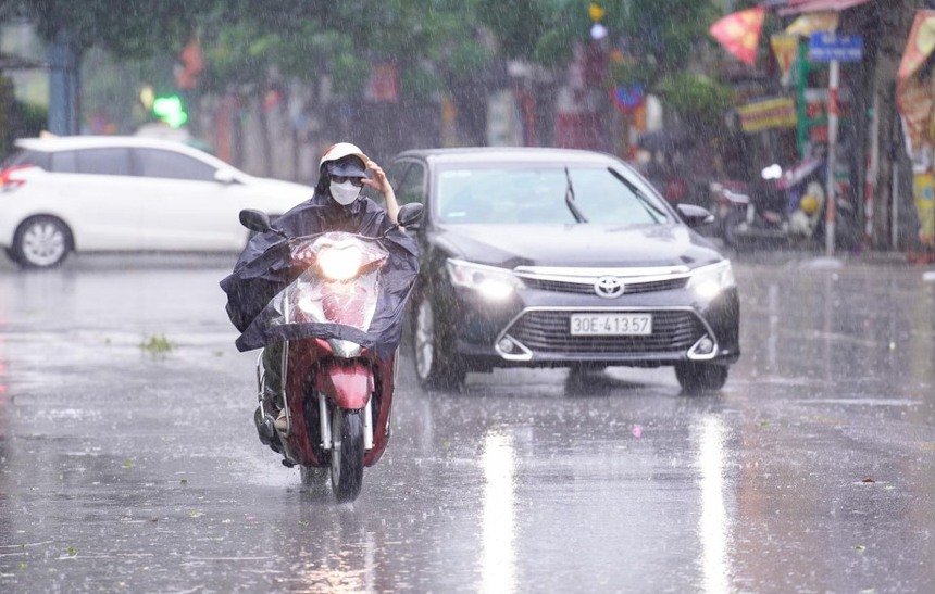 Thời tiết ngày 23/10: Miền Bắc tiếp tục đón không khí lạnh, nhiều nơi mưa dông - Ảnh 1. Thời tiết ngày 23/10: Miền Bắc tiếp tục đón không khí lạnh, nhiều nơi mưa dông - Ảnh 1.