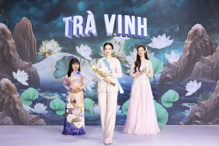 Thí sinh mặc áo dài, khoác phượng bào đăng quang Hoa hậu Quốc gia Việt Nam - Ảnh 5. Thí sinh mặc áo dài, khoác phượng bào đăng quang Hoa hậu Quốc gia Việt Nam - Ảnh 5.