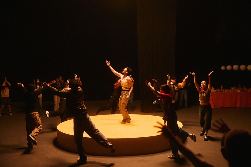 Hoàng Dũng lột xác với MV "La bàn": lần đầu thử sức vũ đạo - Ảnh 3.