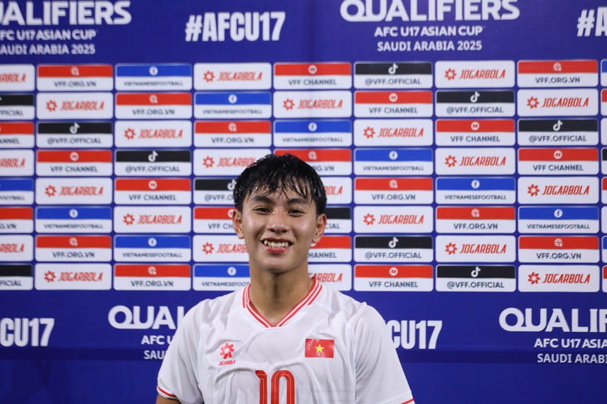 Tin nóng bóng đá Việt 27/10: Công Phượng bất ngờ vì khán giả tới kín sân, HAGL phản ứng sau án phạt nặng của FIFA - Ảnh 3. Tin nóng bóng đá Việt 27/10: Công Phượng bất ngờ vì khán giả tới kín sân, HAGL phản ứng sau án phạt nặng của FIFA - Ảnh 3.