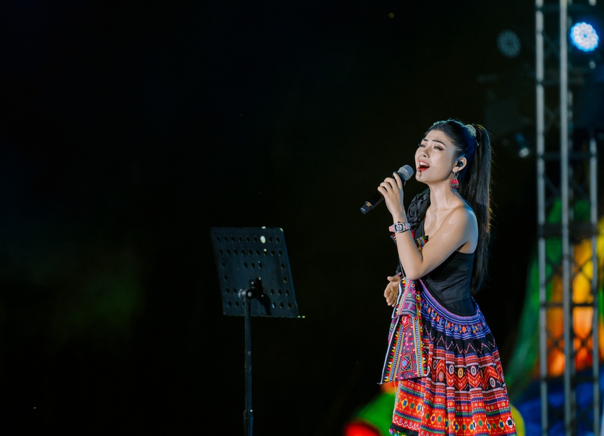 Gemma Nguyễn muốn kết hợp chất dân tộc với opera - Ảnh 5. Gemma Nguyễn muốn kết hợp chất dân tộc với opera - Ảnh 5.